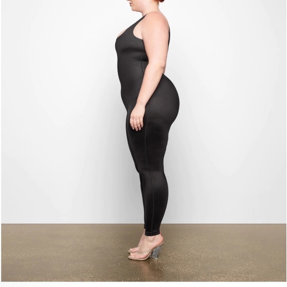 🖤SKIMS ALL IN ONE SQUARE NECK SHINE TANK JUMPSUIT ONESIE ONYX S - Picture 4 of 8